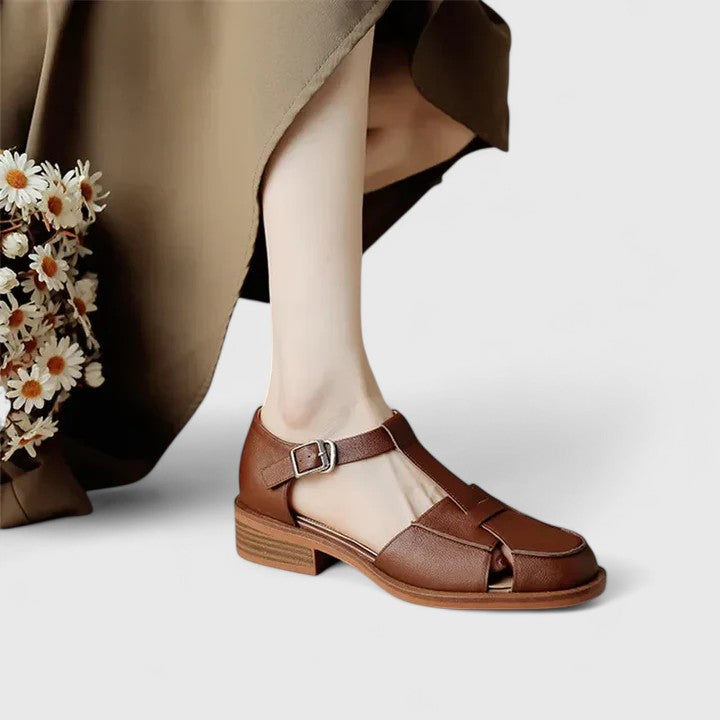Duttini | Comfort-Fit Closed-Toe T-Strap with a Comfort Fit