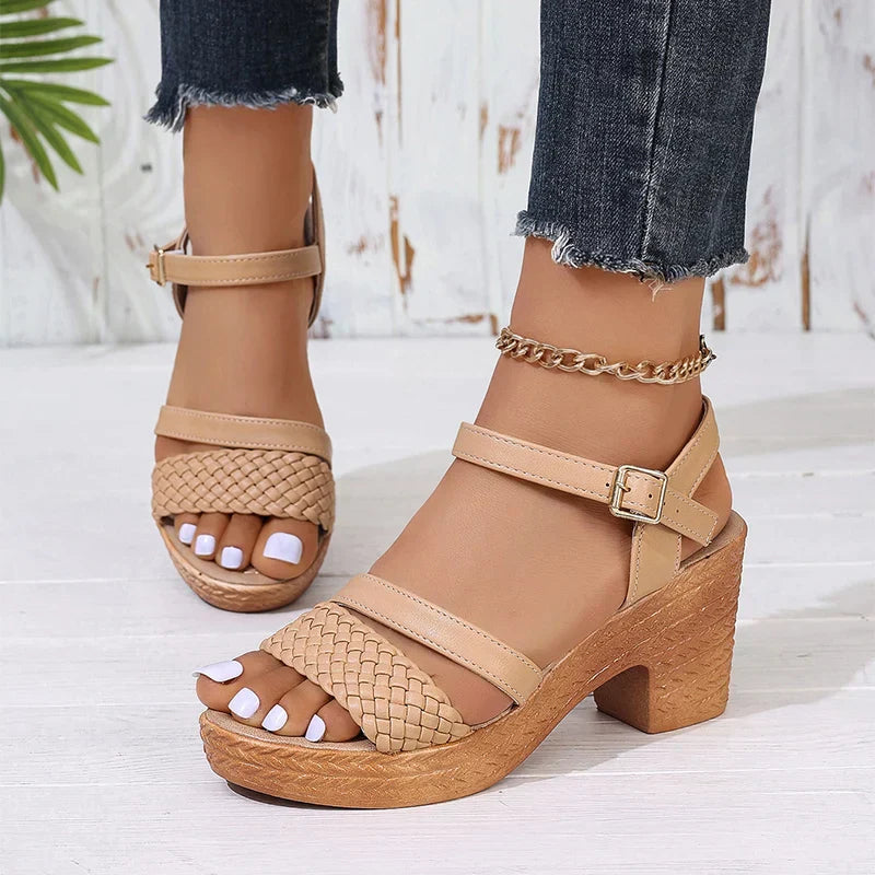 Duttini | Lightweight Woven Platform Sandals with a Comfort Fit