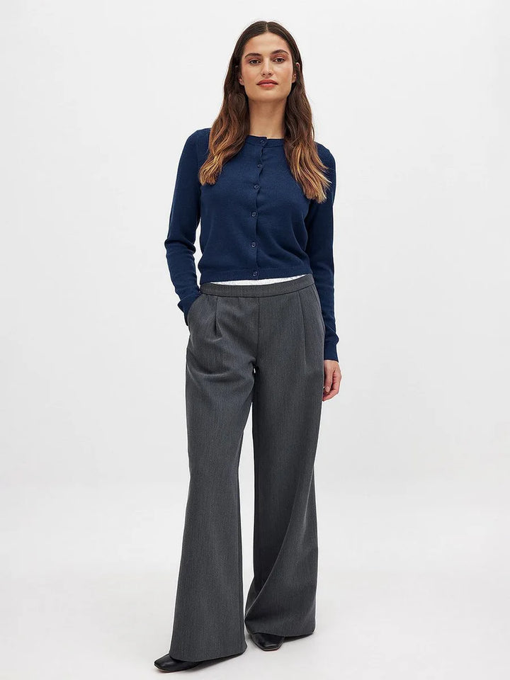 Duttini | Knit Button Cardigan for Women in Soft Fabric, Relaxed Fit, Cream Color