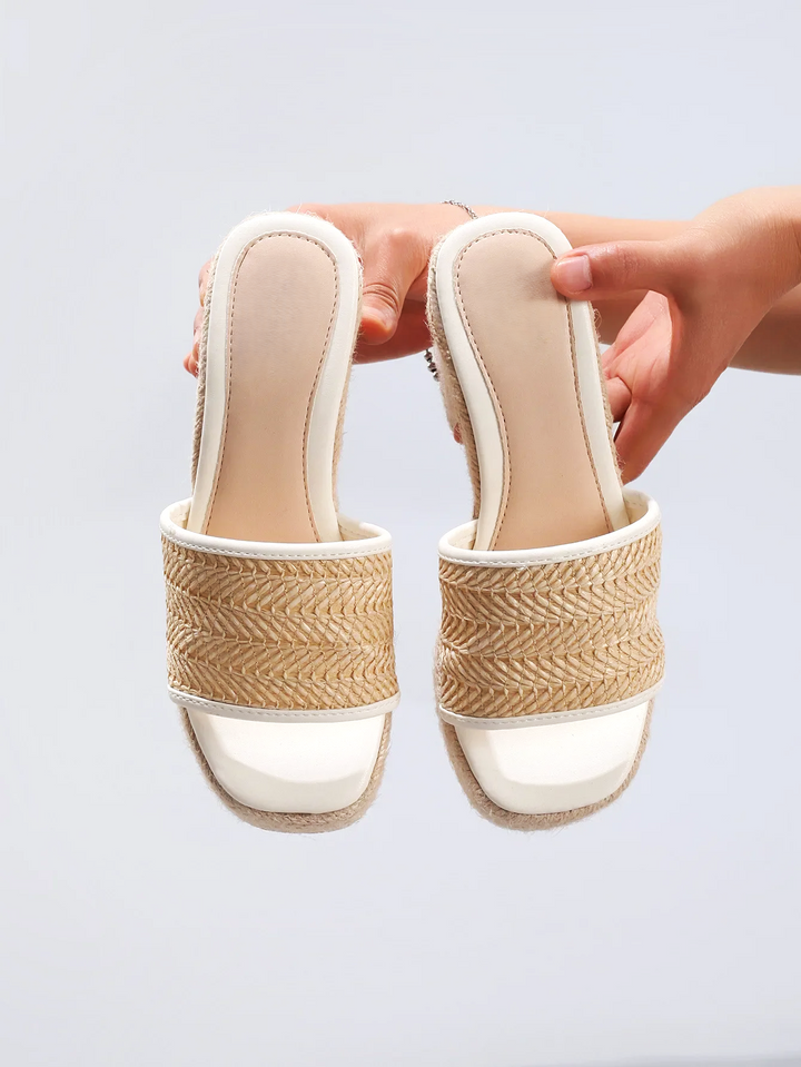 Duttini | Natural Woven Heels