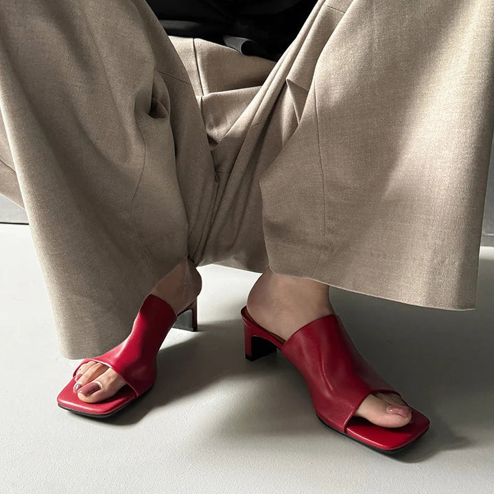 Duttini | Red Leather Heeled Mules