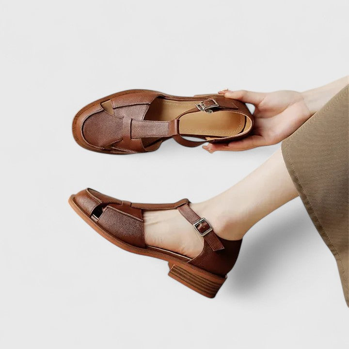 Duttini | Comfort-Fit Closed-Toe T-Strap with a Comfort Fit