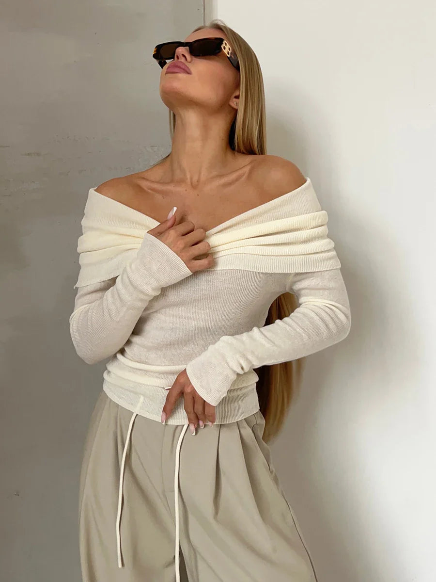 Duttini | Off-Shoulder Knit Top for Women in Black