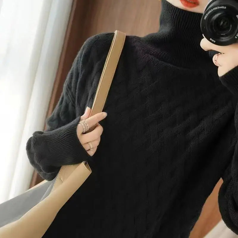 Duttini | Cable Turtleneck Sweater