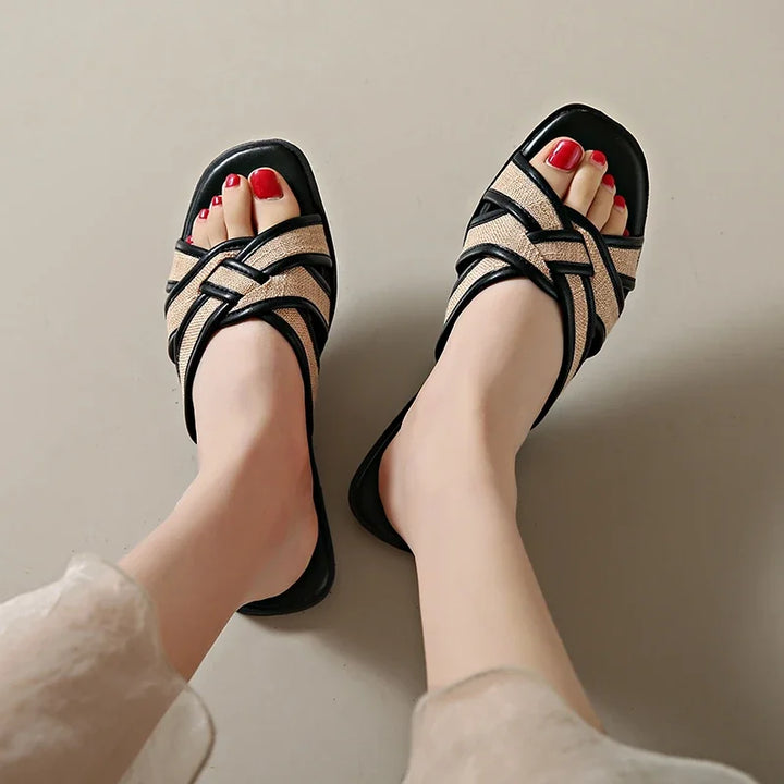 Duttini | Woven Flat Slides