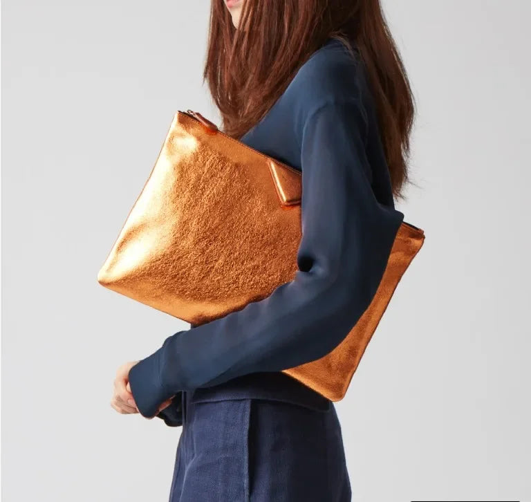 Duttini | Clutch