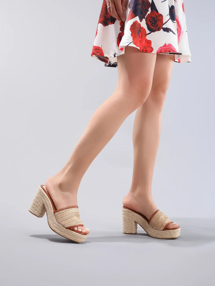 Duttini | Natural Woven Heels