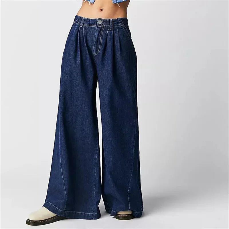 Duttini | Pleated Wide-Leg Jeans for Women in Denim Blue
