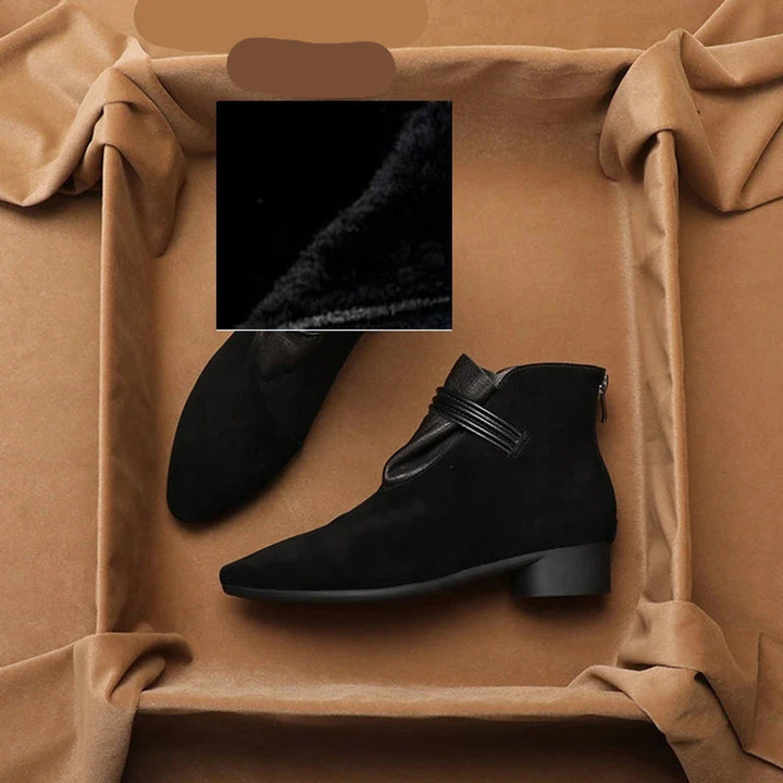 Duttini | Italian Crest Suede Boots