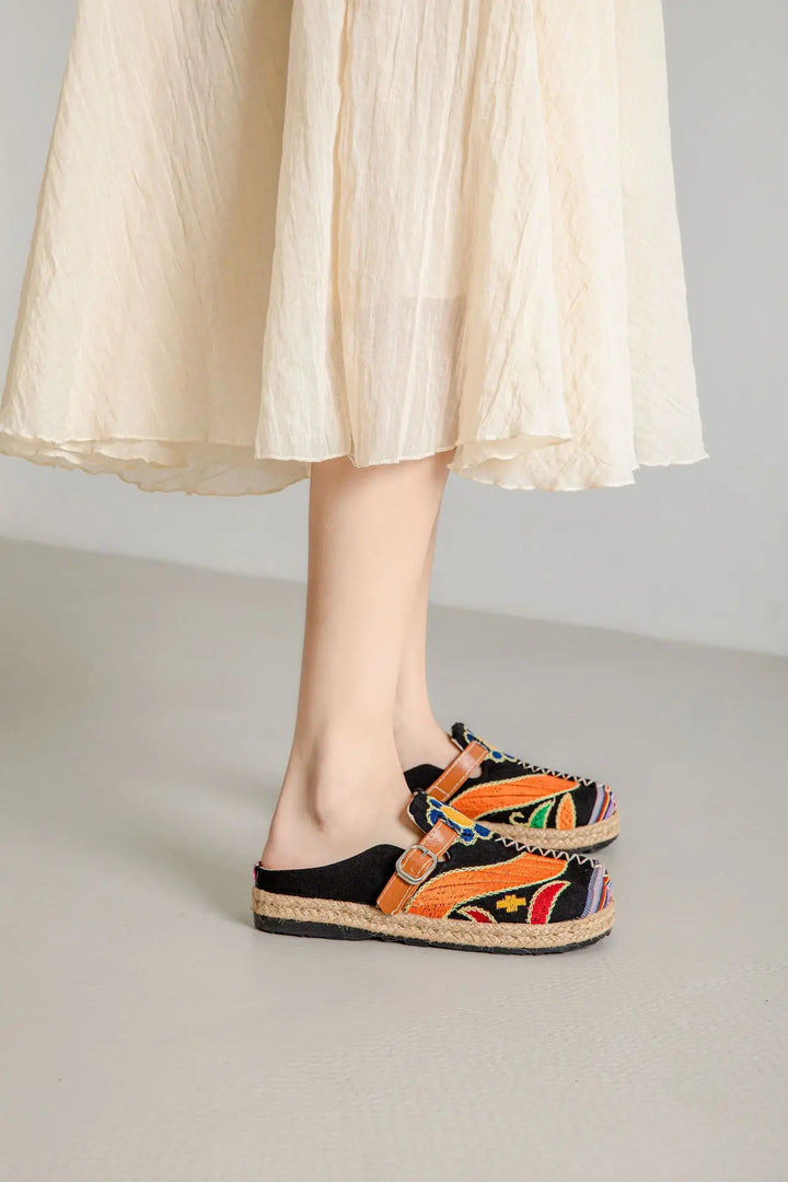 Duttini | Woven Slip-Ons