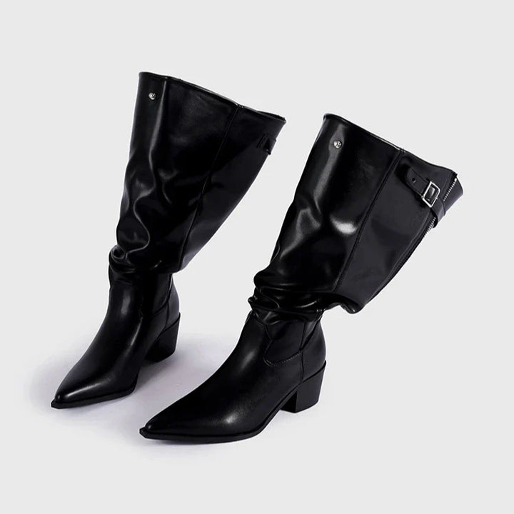 Duttini | Suede Trail Boots