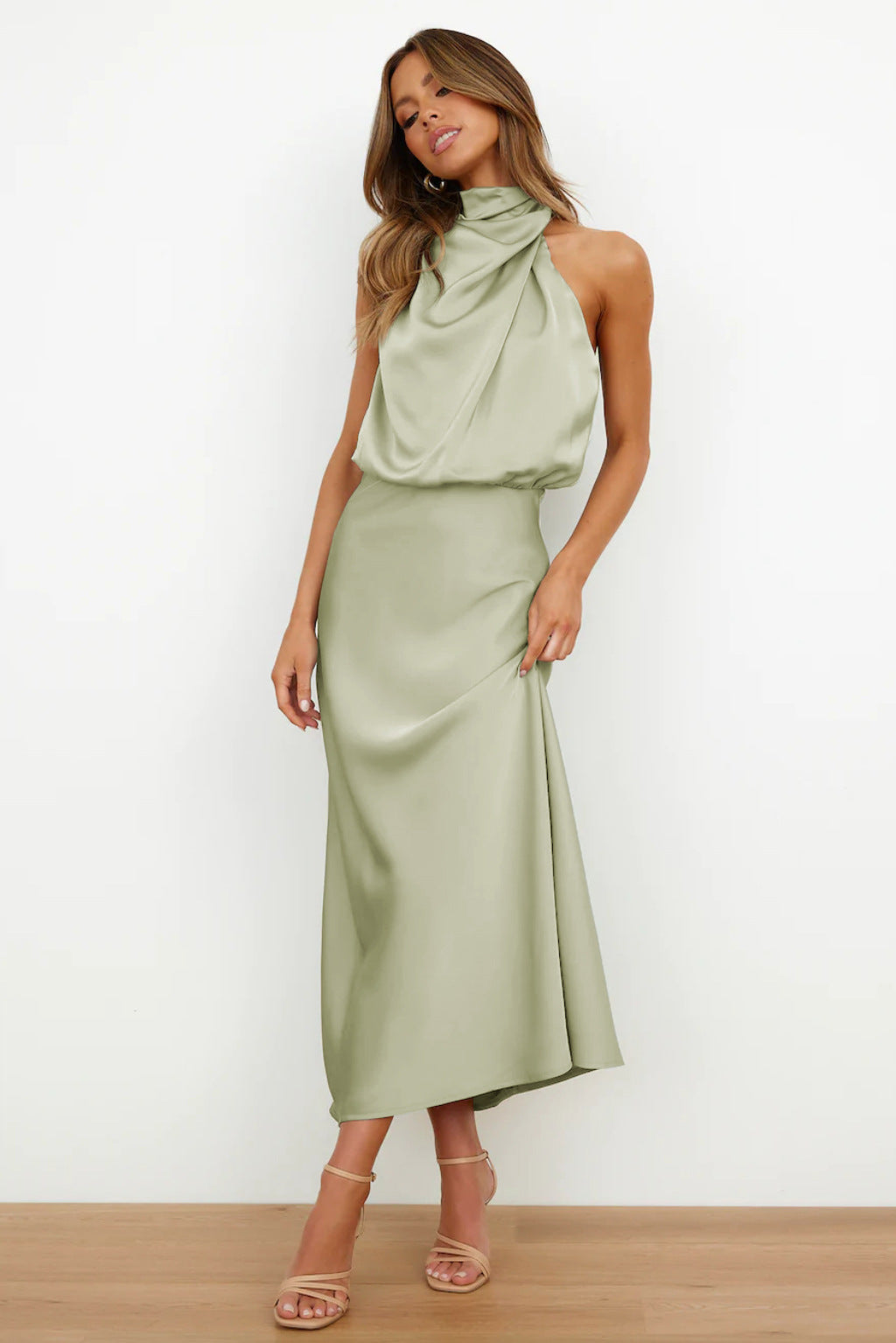 Duttini | Elegant Halter Evening Dress with Graceful Drape