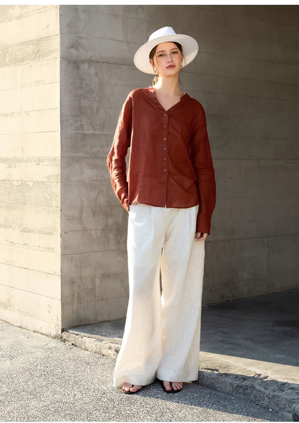 Duttini | Linen V-Neck Shirt for Women
