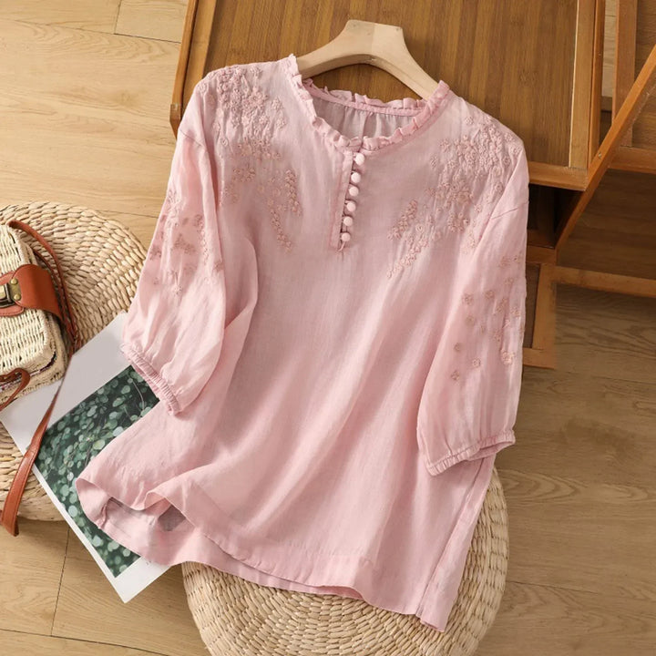 Duttini | Modern Floral Button-Front Blouse with a Timeless Finish