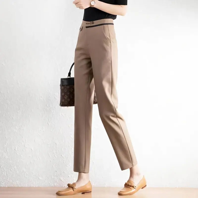 Duttini | Straight-Leg Trousers for Women in Black, Tailored Fit