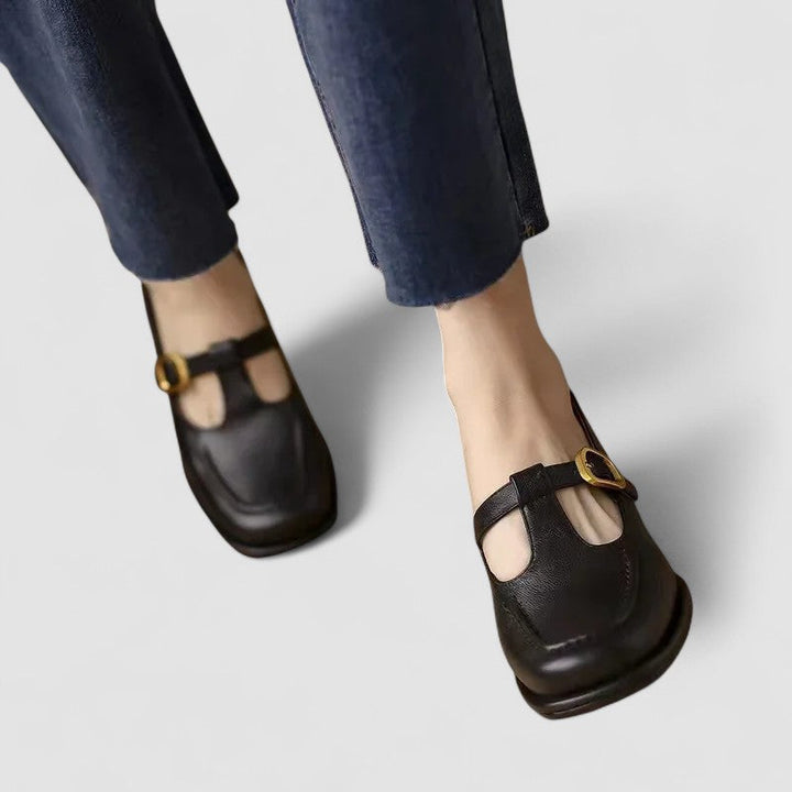 Duttini | Comfort-Fit Closed-Toe with Cushioned Support