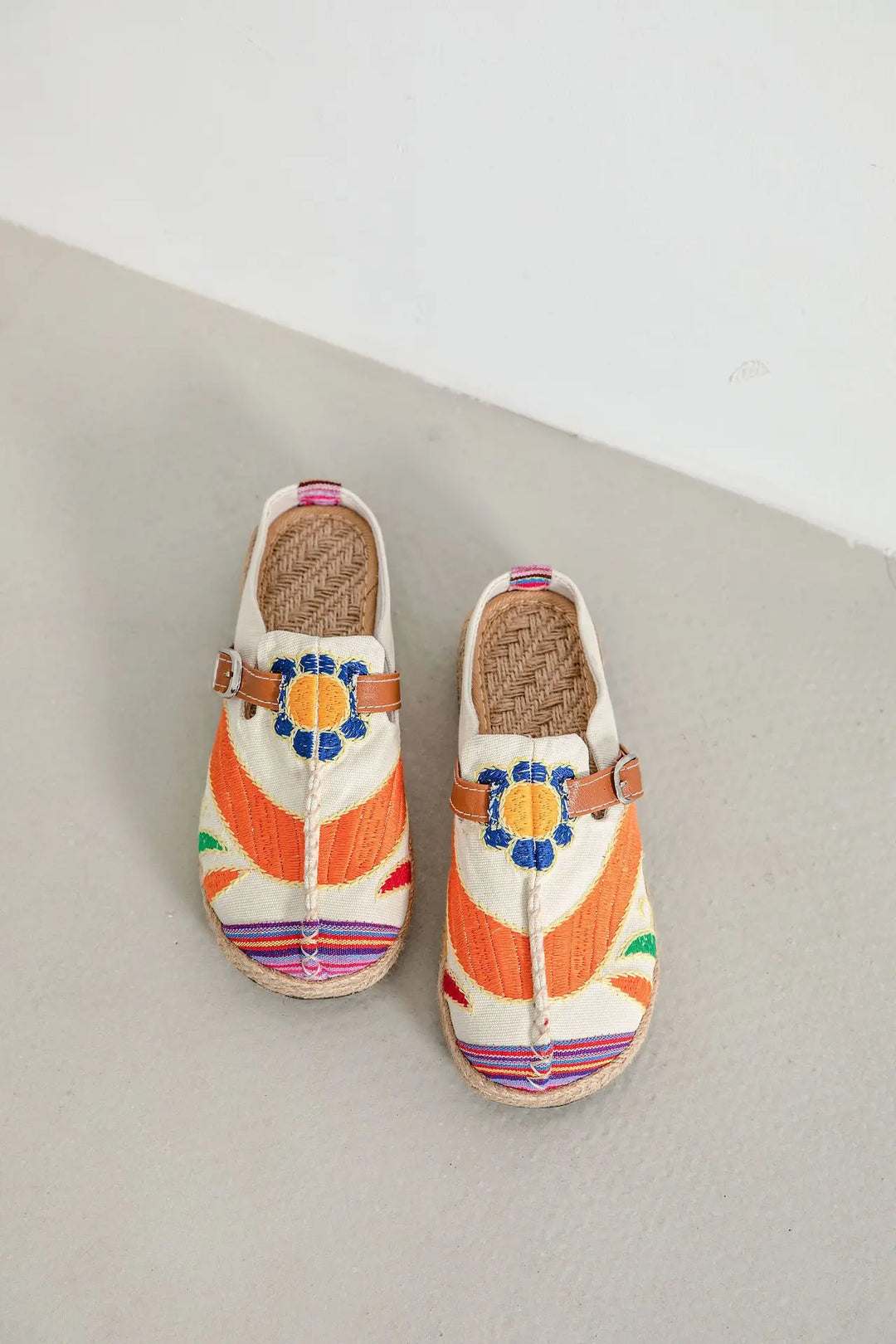 Duttini | Woven Slip-Ons
