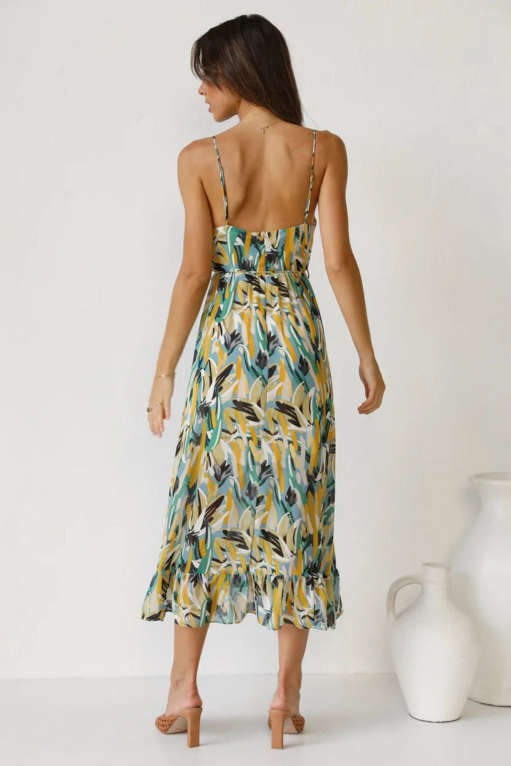 Duttini | Elegant Dress in a Flattering Cut