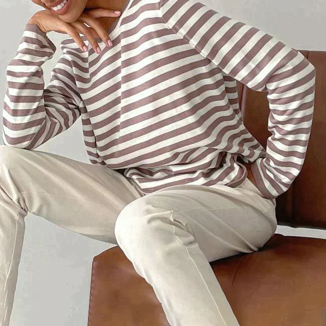 Duttini | Elegant Striped Summer T-Shirt Made to Turn Heads