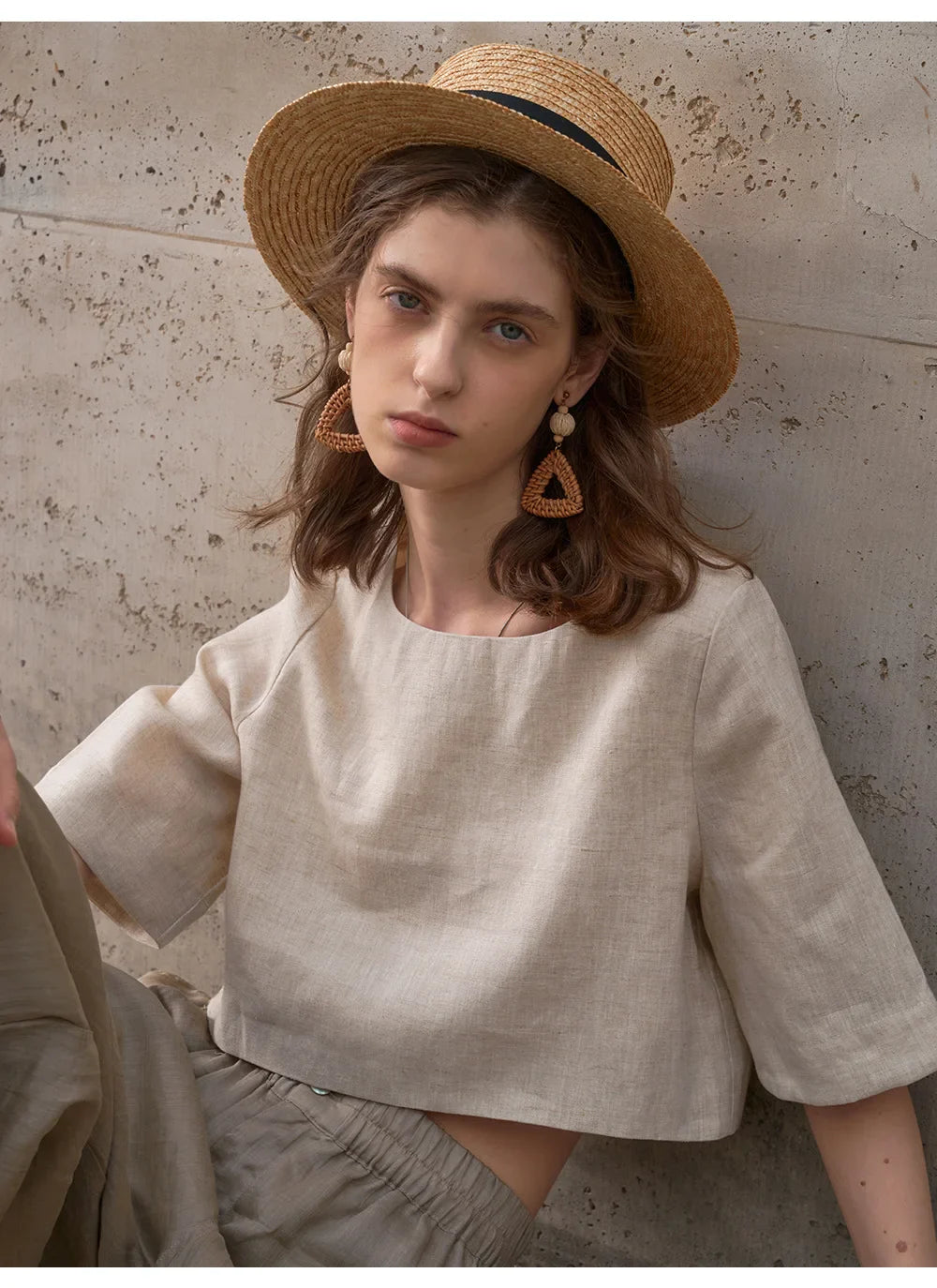 Duttini | Boxy Linen Crop Top