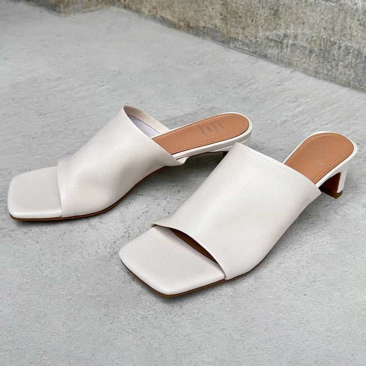 Duttini | Red Leather Heeled Mules