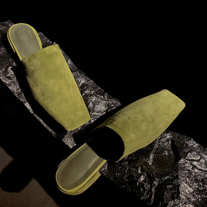 Duttini | Leather Croc-Embossed Low Heel Mules