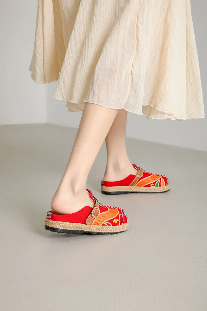 Duttini | Woven Slip-Ons