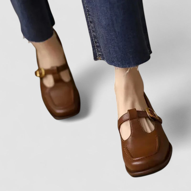Duttini | Comfort-Fit Closed-Toe with Cushioned Support
