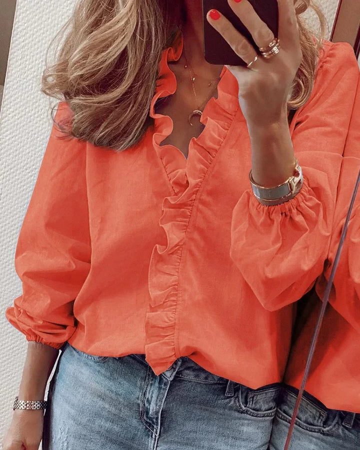 Duttini | Feminine Blouse With Playful Ruffles with a Timeless Finish