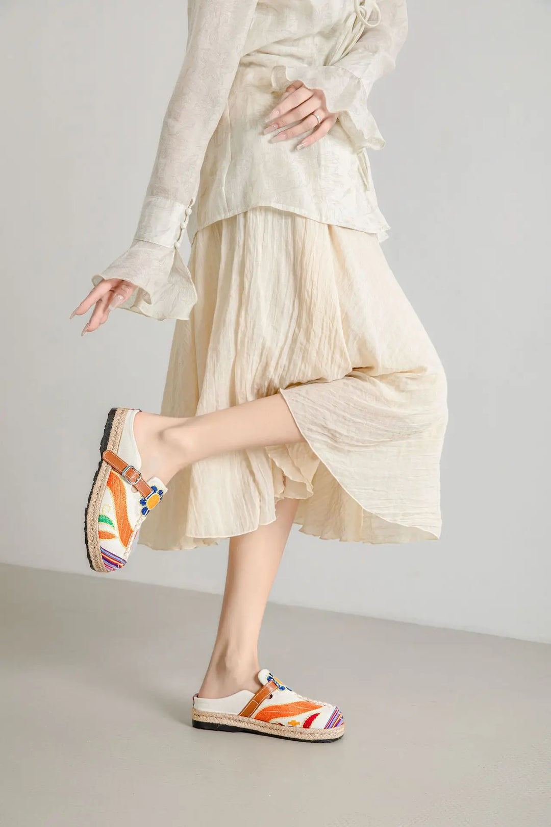 Duttini | Woven Slip-Ons