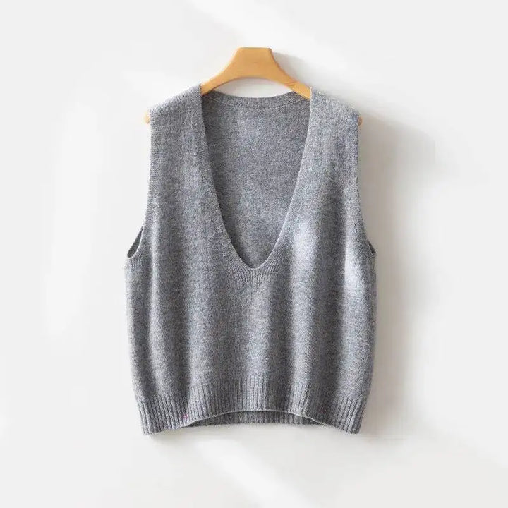 Duttini | Deep-V Wool Vest
