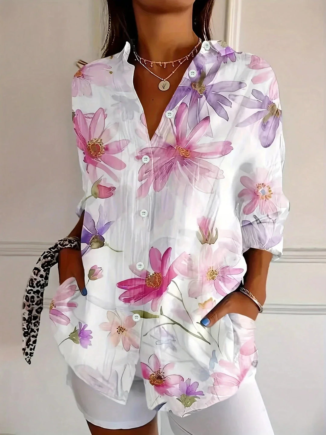 Duttini | Elegant Colorful Blouse With Playful Print for a Polished Look