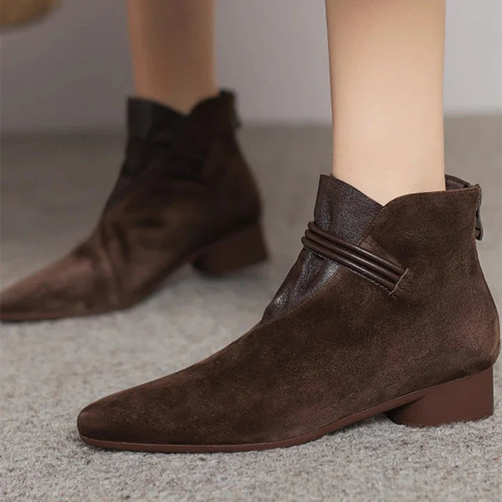 Duttini | Italian Crest Suede Boots