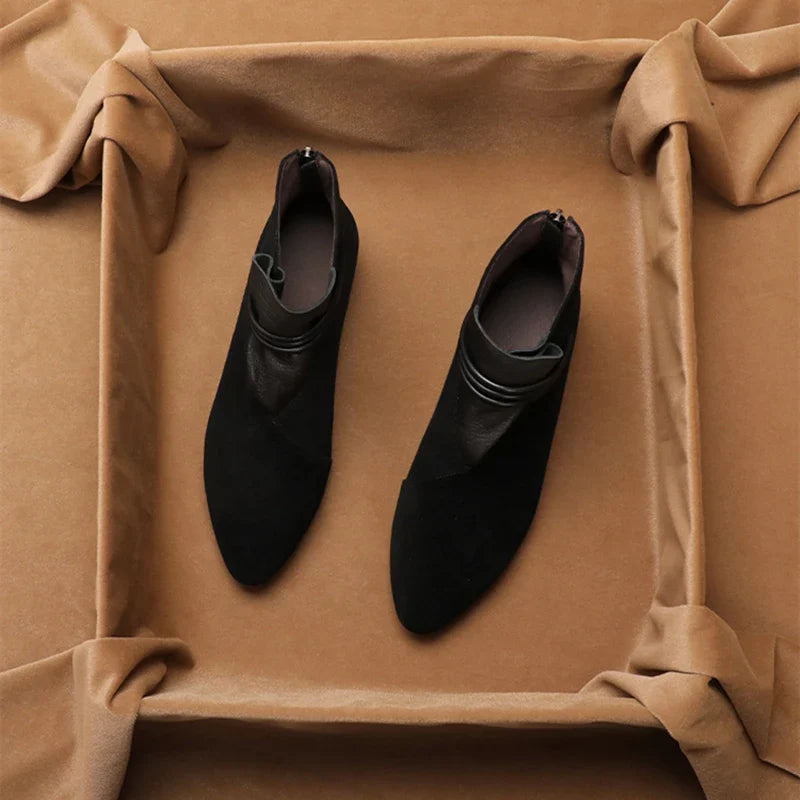 Duttini | Italian Crest Suede Boots