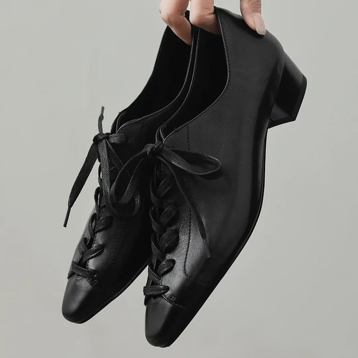 Duttini | Vintage Lace Oxfords