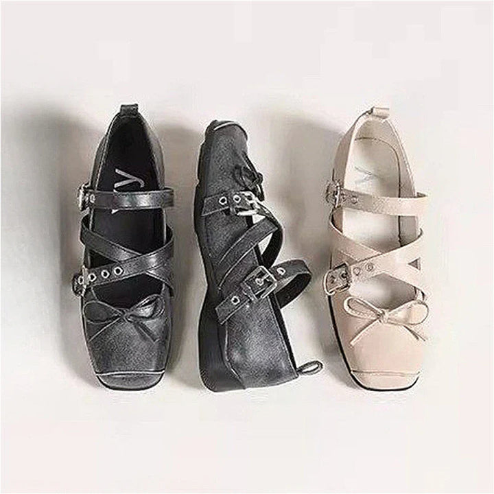 Duttini | Strapped Flats