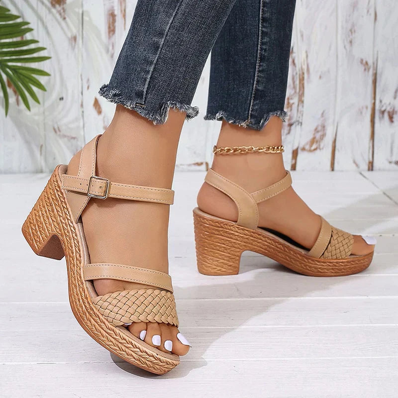Duttini | Soft-Step Braided Strap Block Heel Style
