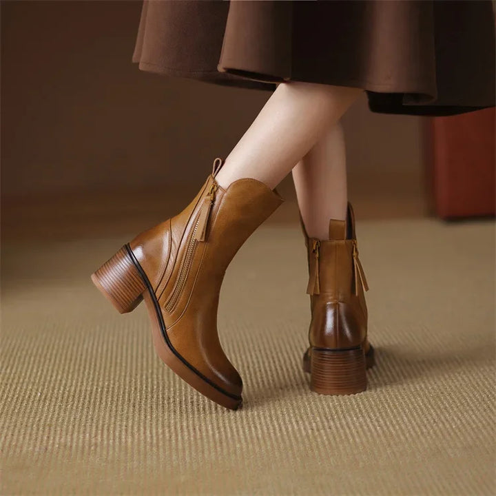 Duttini | Supportive Tassel Accent Chunky Sole Ankle Boots