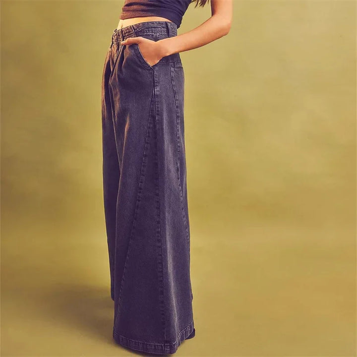 Duttini | Pleated Wide-Leg Jeans