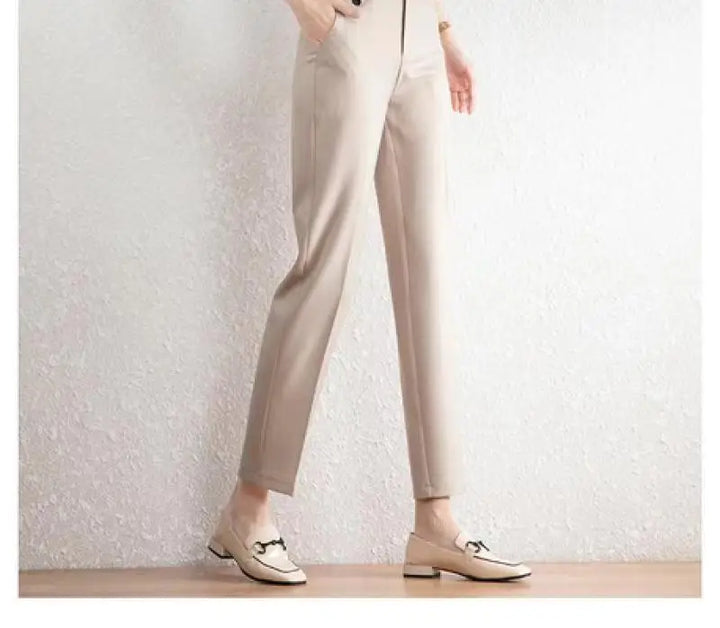 Duttini | Straight-Leg Trousers for Women in Black, Tailored Fit