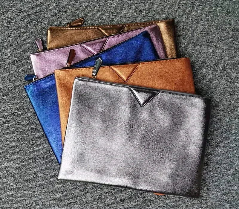 Duttini | Clutch