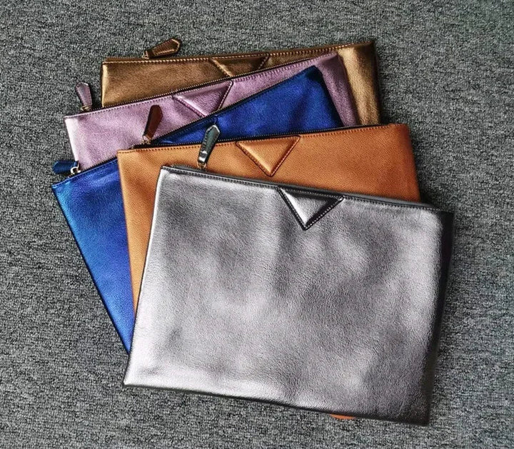 Duttini | Clutch