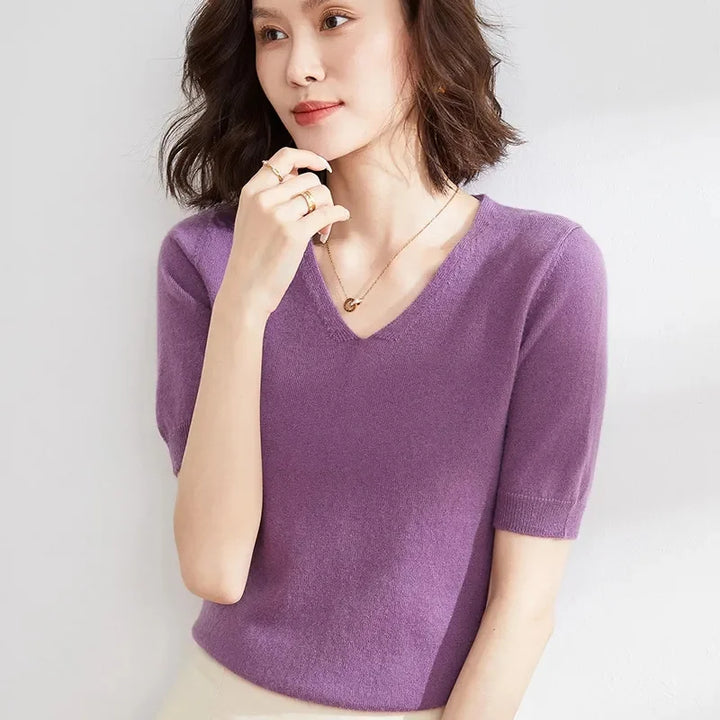 Duttini | V-Neck Knit Top for Women in Soft Fabric