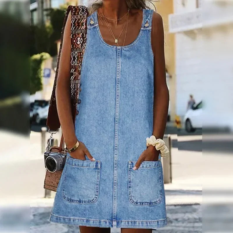 Duttini | Sculpted Practical And Light Summer Dress