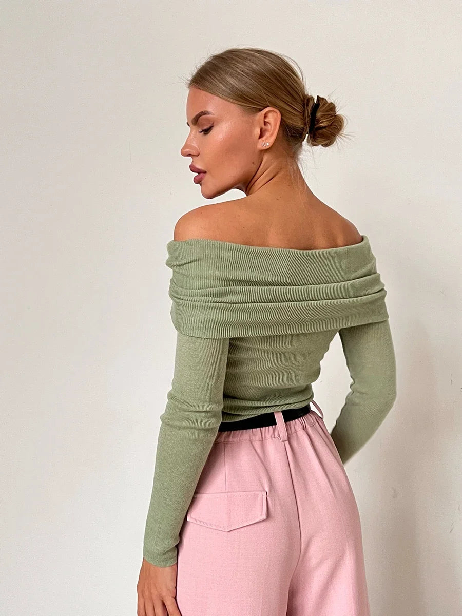 Duttini | Off-Shoulder Knit Top for Women in Black