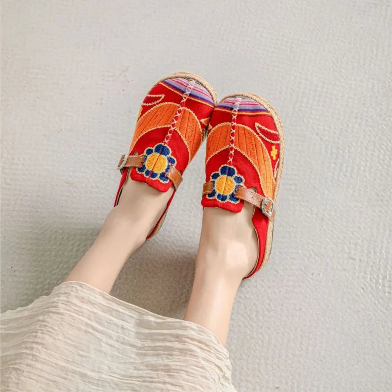 Duttini | Woven Slip-Ons