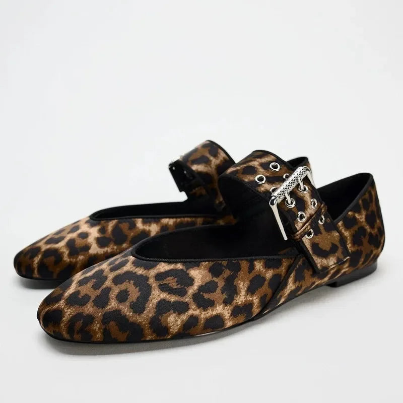 Duttini | Leopard Mary Jane Flats