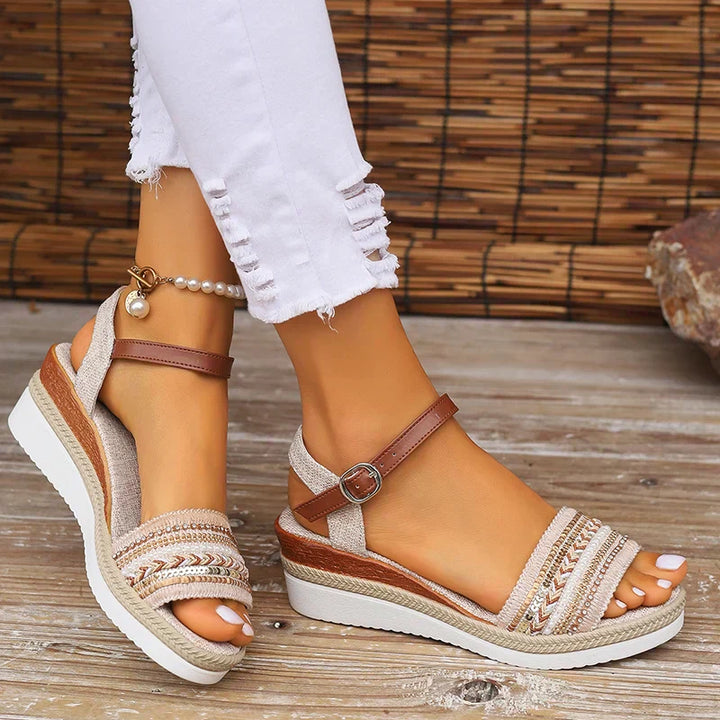 Duttini | Supportive Embellished Strap Platform Design