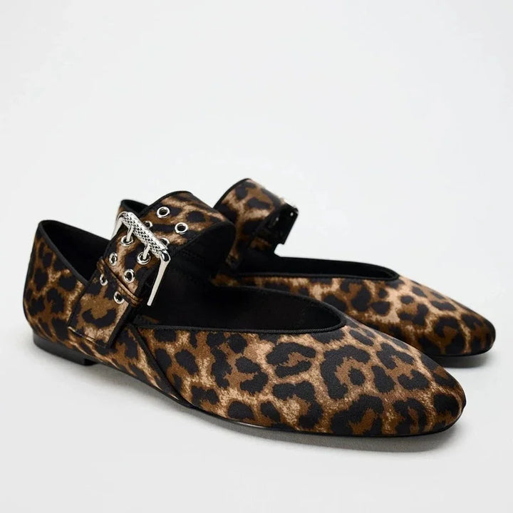 Duttini | Leopard Mary Jane Flats