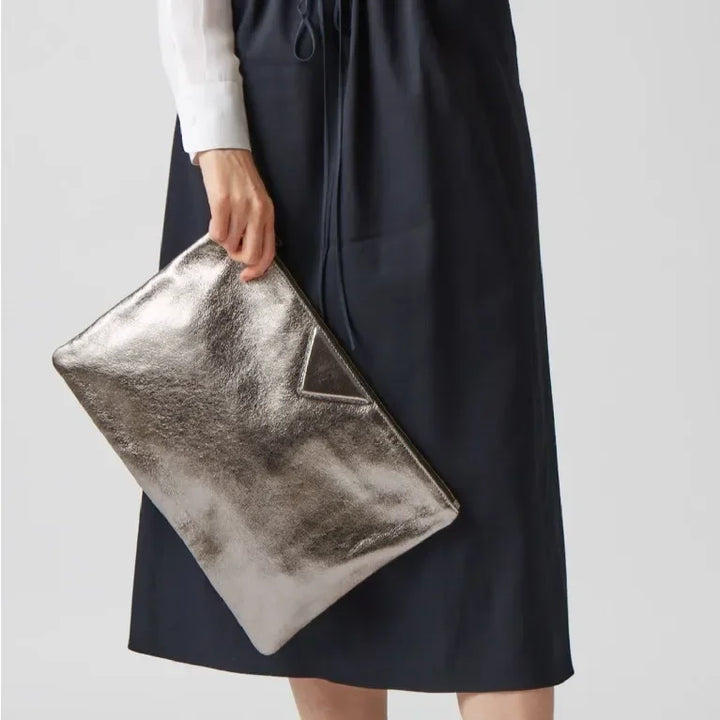Duttini | Clutch